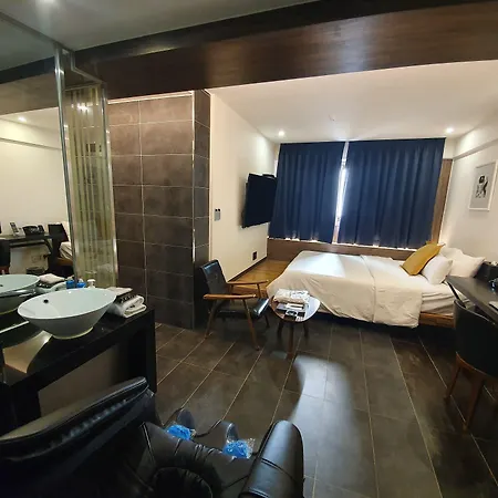 Sinchon Boutique Hip Hotel