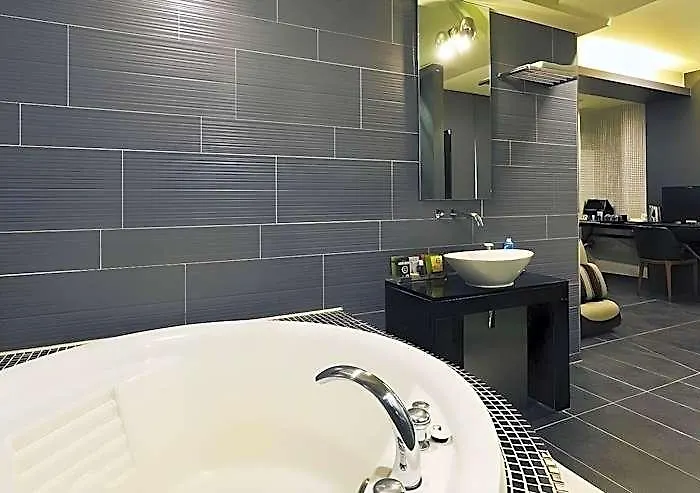 Sinchon Boutique Hip Hotel