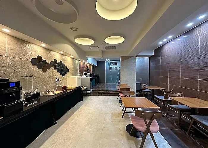 Sinchon Boutique Hip Hotel 2*