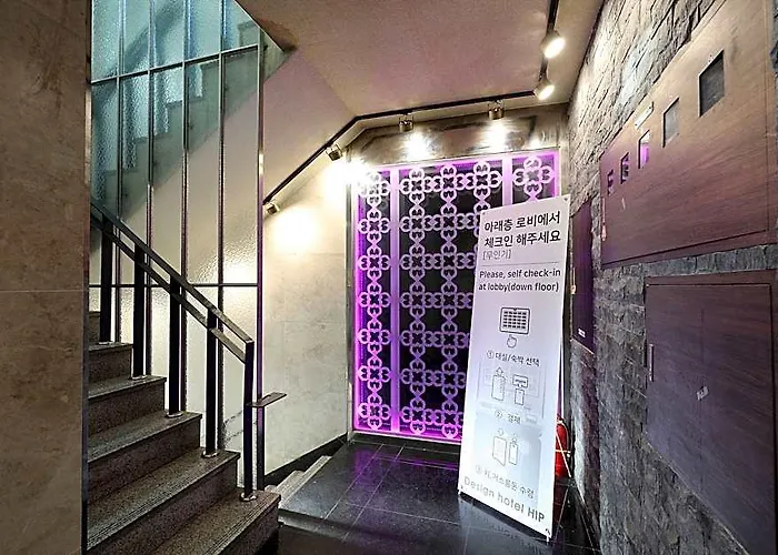 Sinchon Boutique Hip Hotel