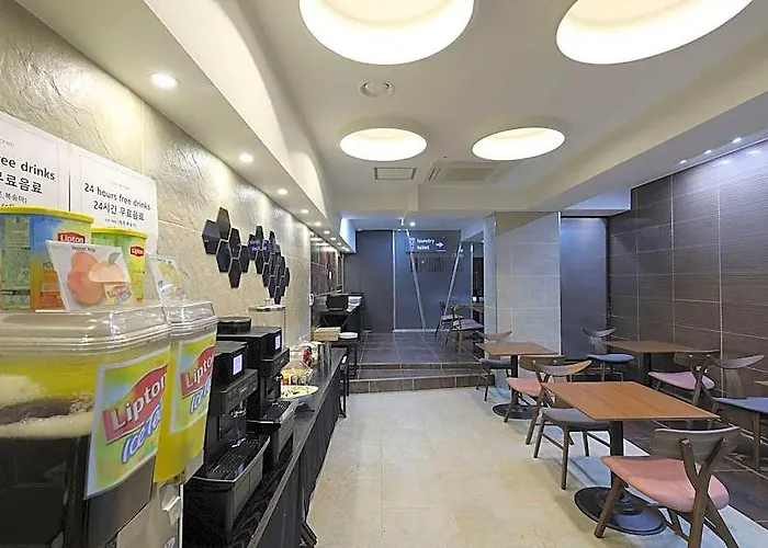 Hotel Sinchon Boutique Hip 2*