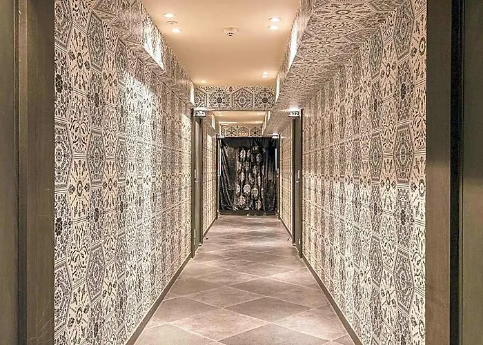 Sinchon Boutique Hip Hotel 2*