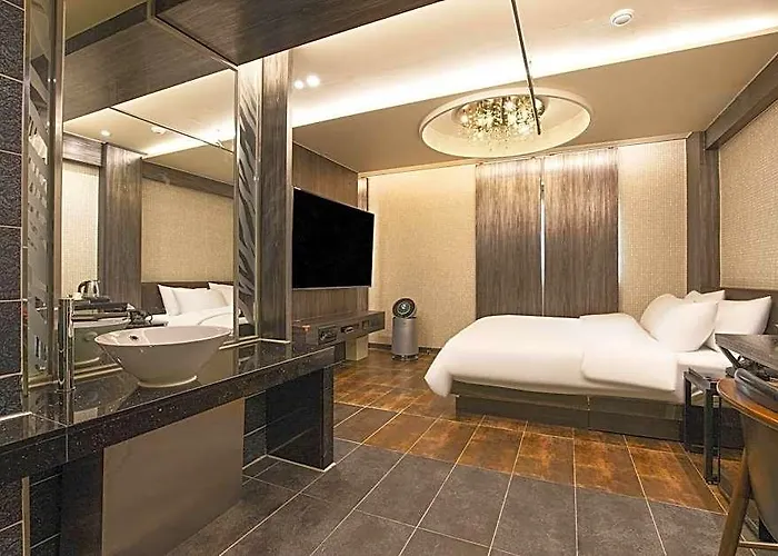 Hotel Sinchon Boutique Hip