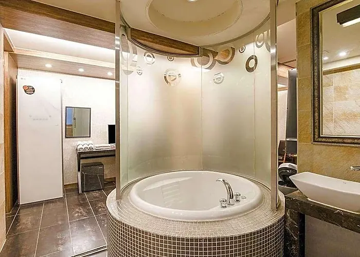 Sinchon Boutique Hip Hotel