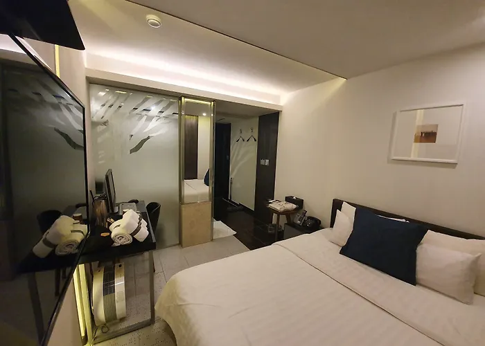 Sinchon Boutique Hip Hotel