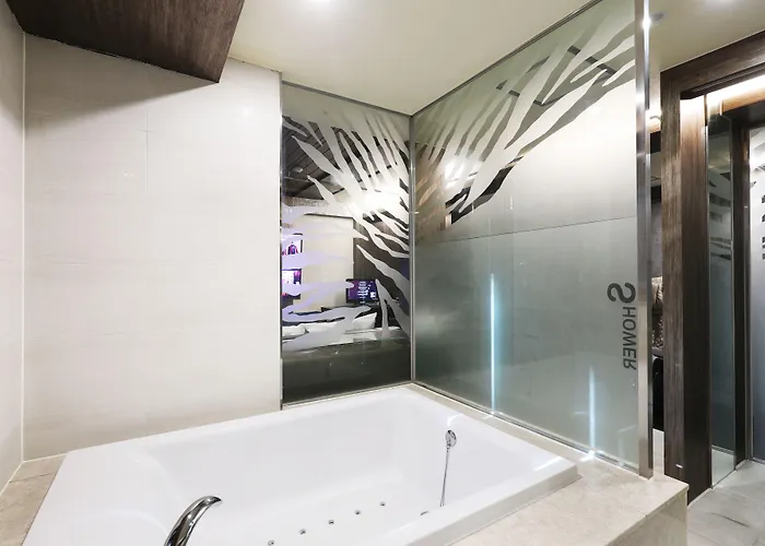 Sinchon Boutique Hip Hotel